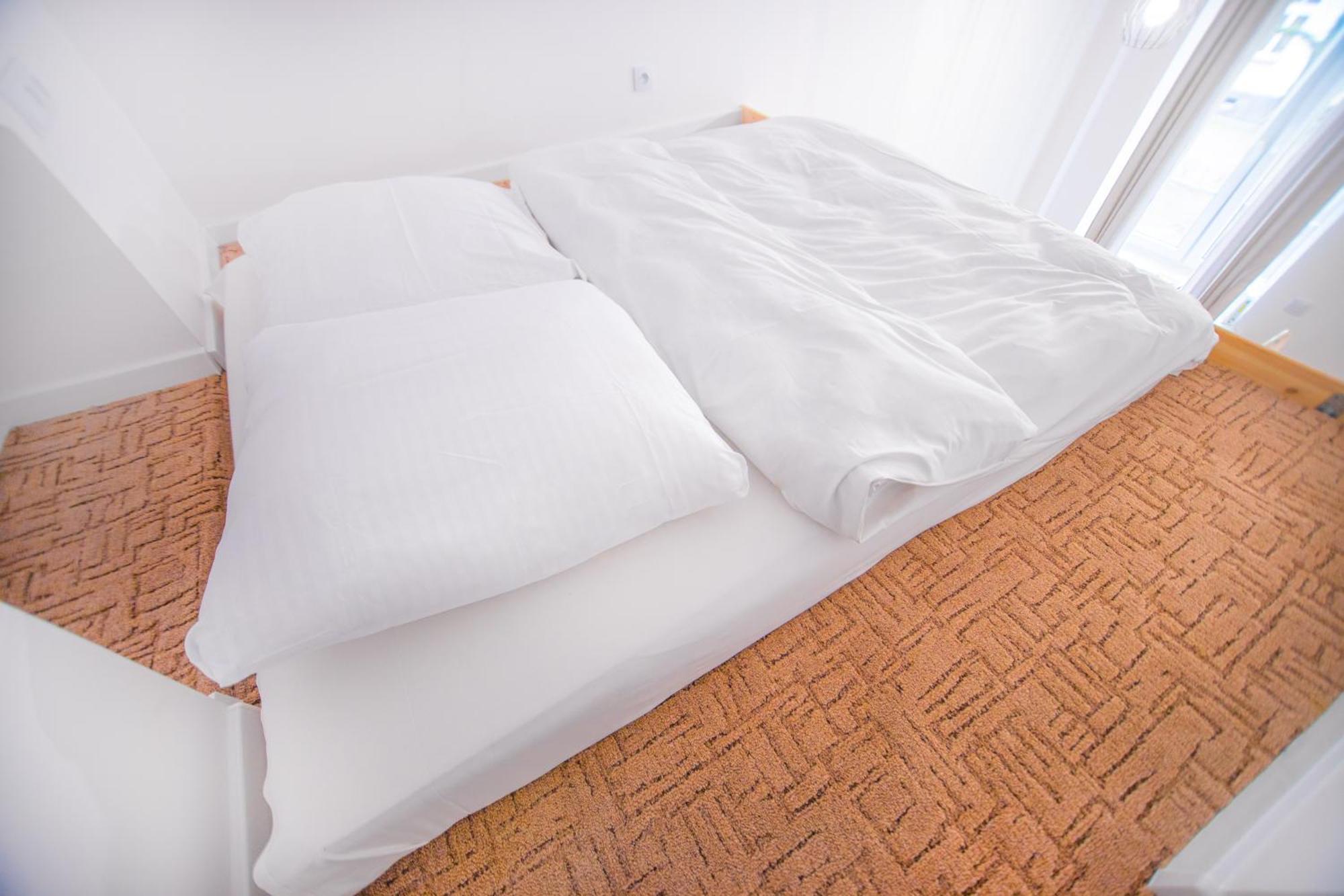 Appartement Lovely Hoza Str Super Location